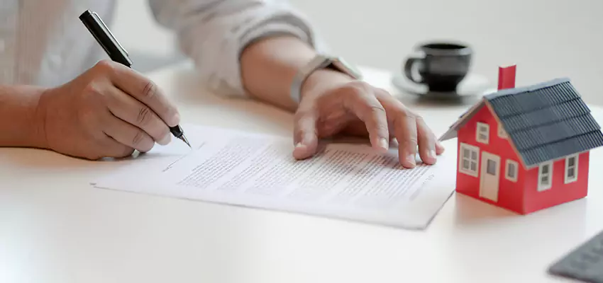 How We Calculate Your Sell House in Foreclosure Offer in Long Beach, New York?